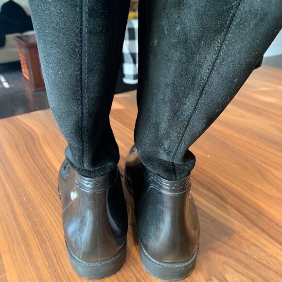 Boots Stuart Weitzman, EUC never worn, SZ 40, rubber, real suede - Picture 4 of 15
